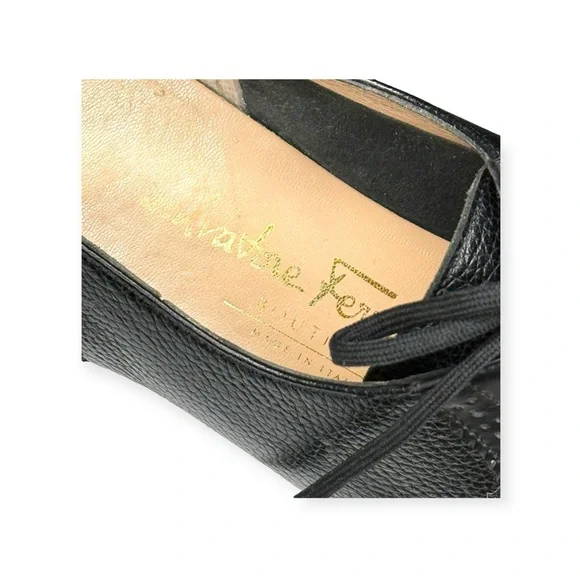 Vintage: Salvatore Ferragamo Boutique ✽ Oxford Wingtip Shoes ✽ Black Leather 7M - Picture 14 of 16